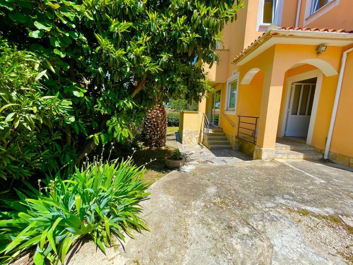 Apartments Vitalia プレマントゥーラ エクステリア 写真